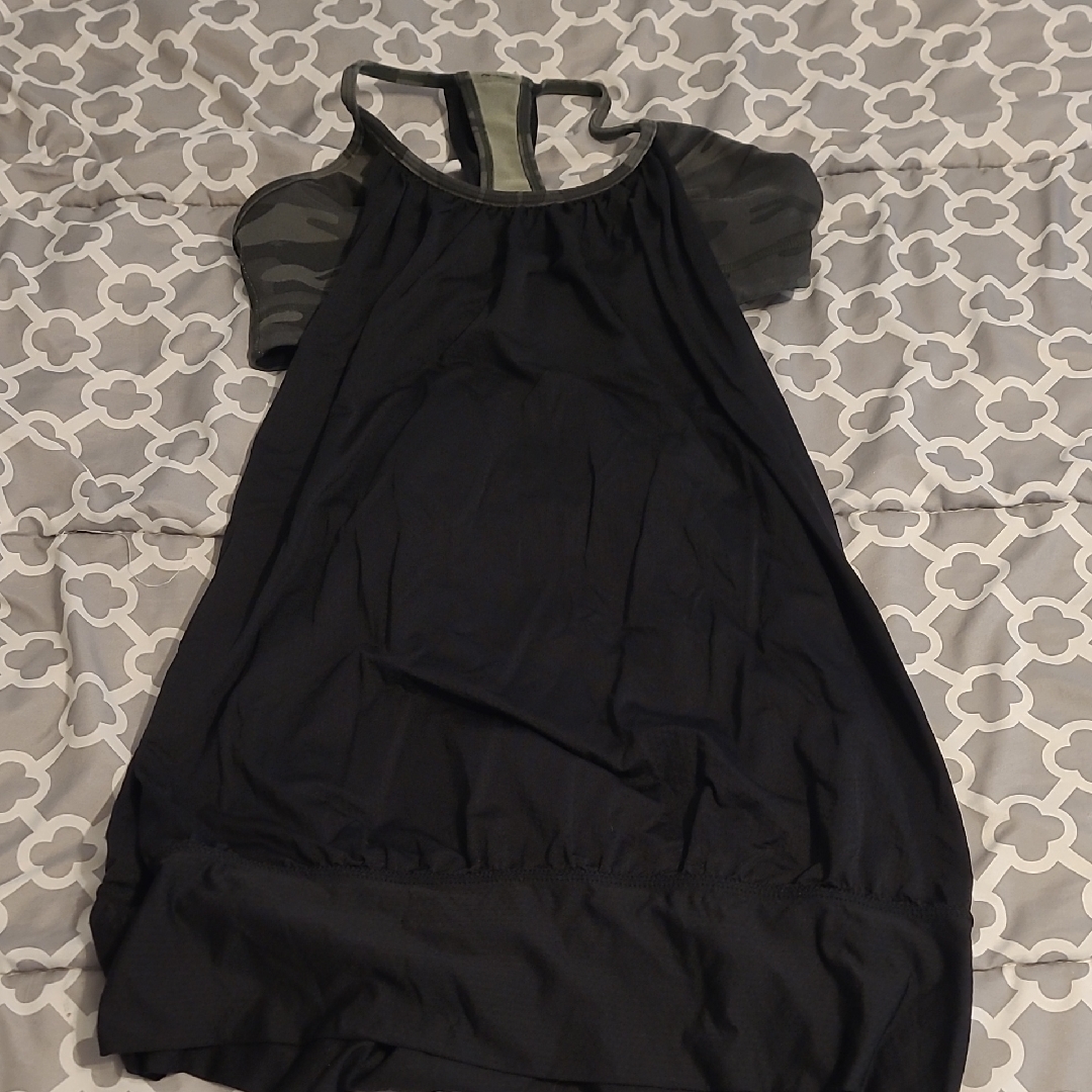 Lulu Lemon Black And Camouflage Tank Top